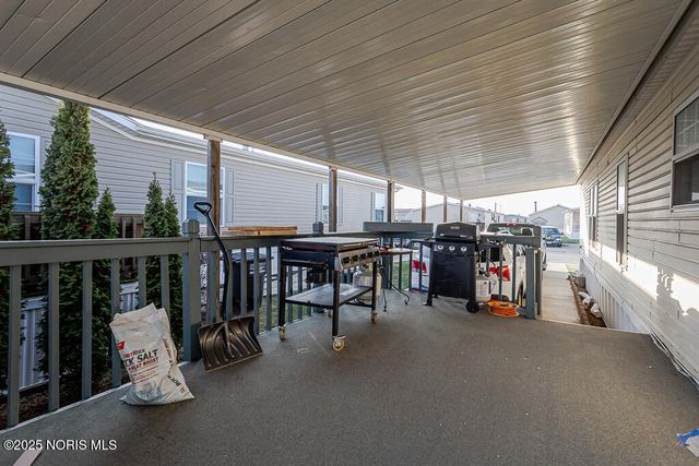 27484 Oregon Road, 65, Perrysburg, OH 43551