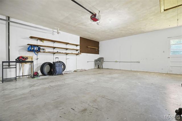 106 Williamsburg Drive, Belleville, IL 62221