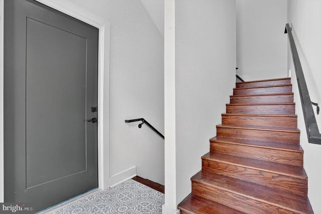 7319 GEORGIA AVE NW, Washington, DC 20012