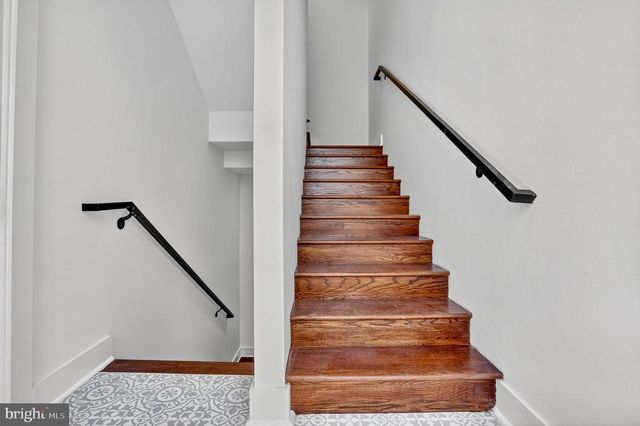 7319 GEORGIA AVE NW, Washington, DC 20012