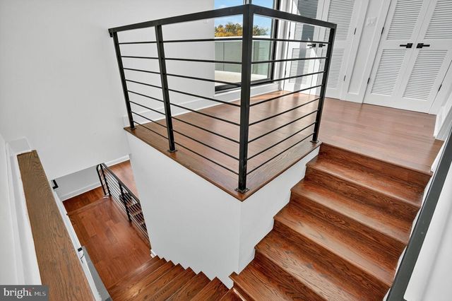 7319 GEORGIA AVE NW, Washington, DC 20012