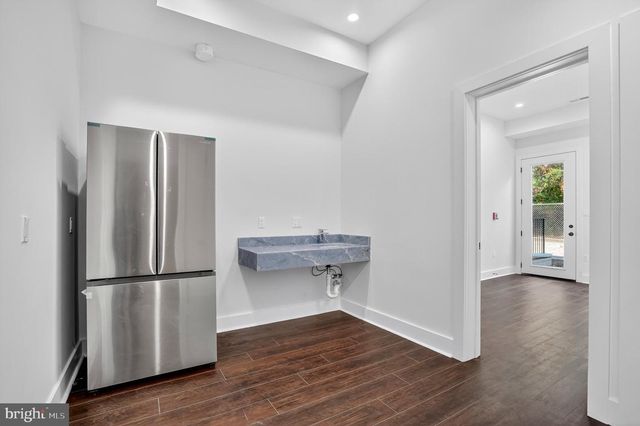 7319 GEORGIA AVE NW, Washington, DC 20012