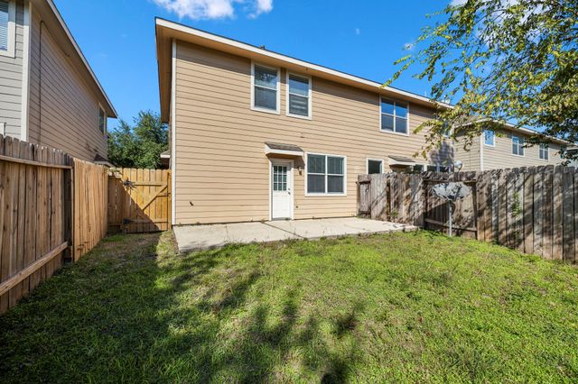 2911 Hackamore Hollow Lane, Houston, TX 77014