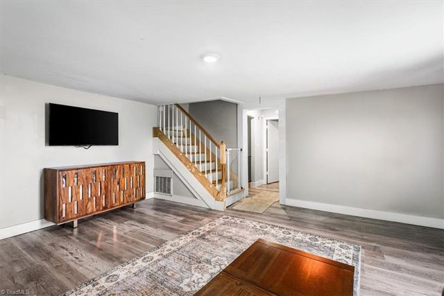 301 West End Boulevard, Madison, NC 27025