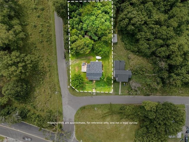 301 West End Boulevard, Madison, NC 27025