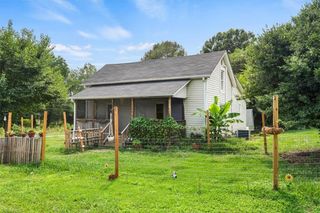 301 West End Boulevard, Madison, NC 27025