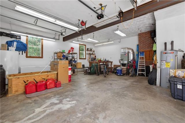 3404 W Landing DR, Chesapeake, VA 23322