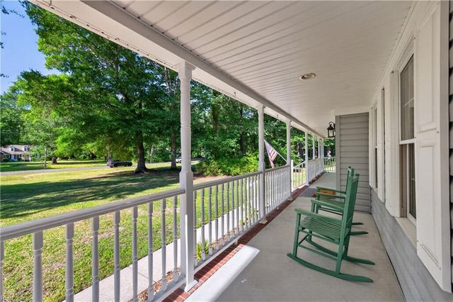 3404 W Landing DR, Chesapeake, VA 23322