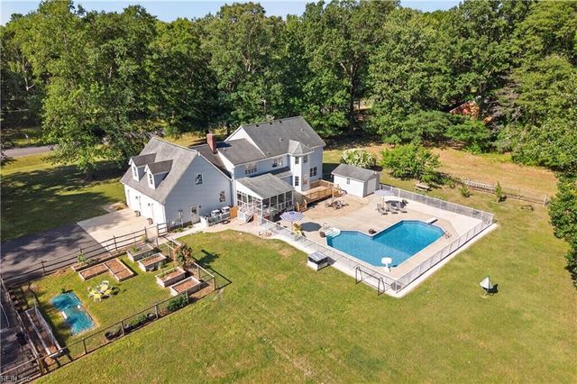 3404 W Landing DR, Chesapeake, VA 23322