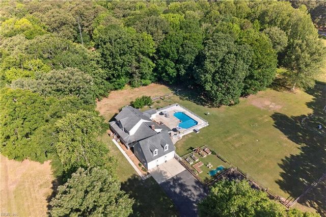 3404 W Landing DR, Chesapeake, VA 23322