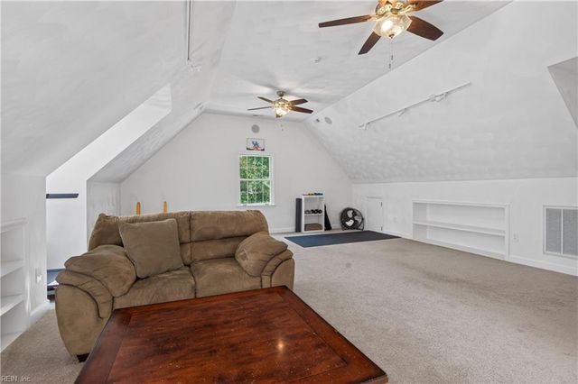 3404 W Landing DR, Chesapeake, VA 23322