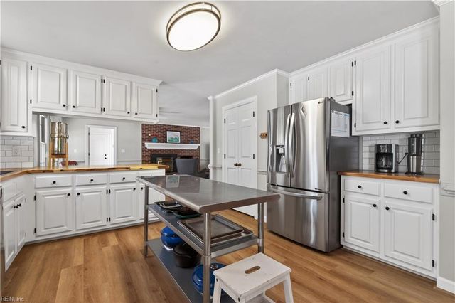 3404 W Landing DR, Chesapeake, VA 23322
