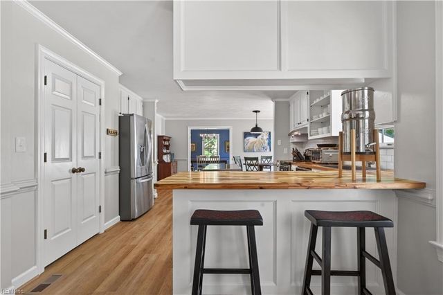 3404 W Landing DR, Chesapeake, VA 23322