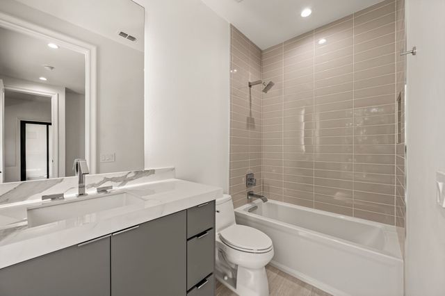 2850 Lakeside Parkway 110, Flower Mound, TX 75022