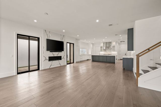 2850 Lakeside Parkway 110, Flower Mound, TX 75022
