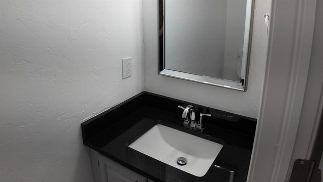 14411 N Pennsylvania Avenue 10H, Oklahoma City, OK 73134