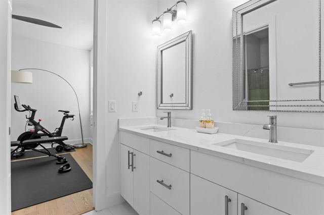 3518 W OBISPO STREET, Tampa, FL 33629