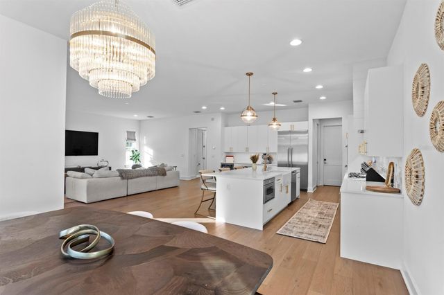 3518 W OBISPO STREET, Tampa, FL 33629