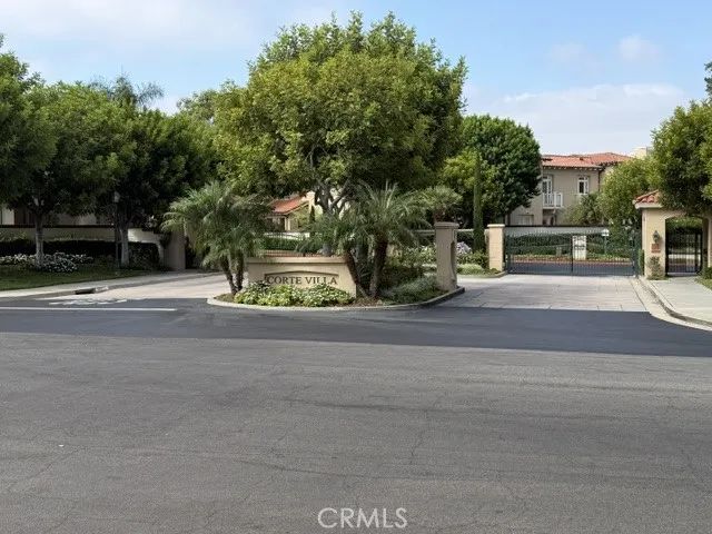2517 Tequestra, Tustin, CA 92782