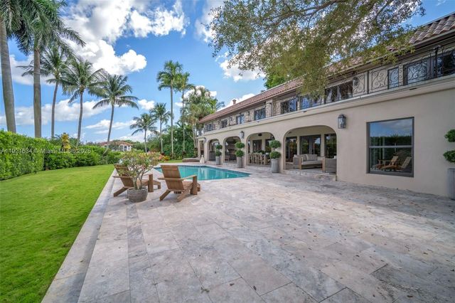 2941 Fairway Dr, Hollywood, FL 33021