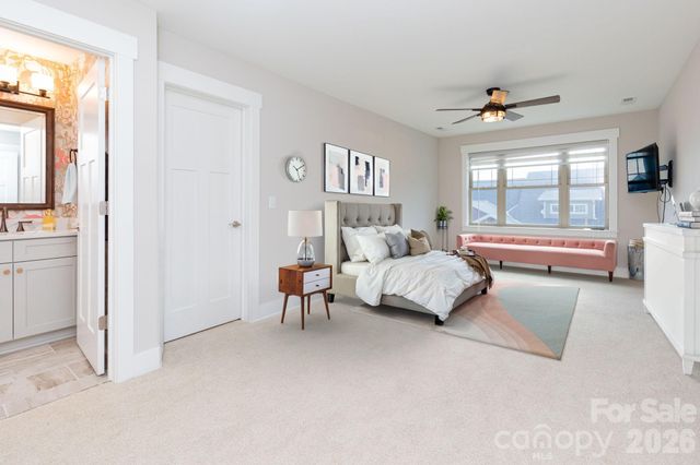 158 Waightstill Drive, Arden, NC 28704