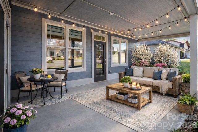 158 Waightstill Drive, Arden, NC 28704