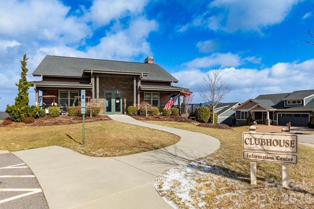 158 Waightstill Drive, Arden, NC 28704