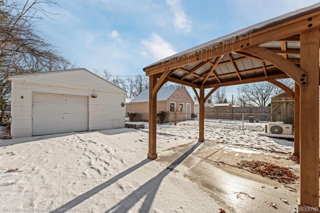 1811 15th Street, Wyandotte, MI 48192