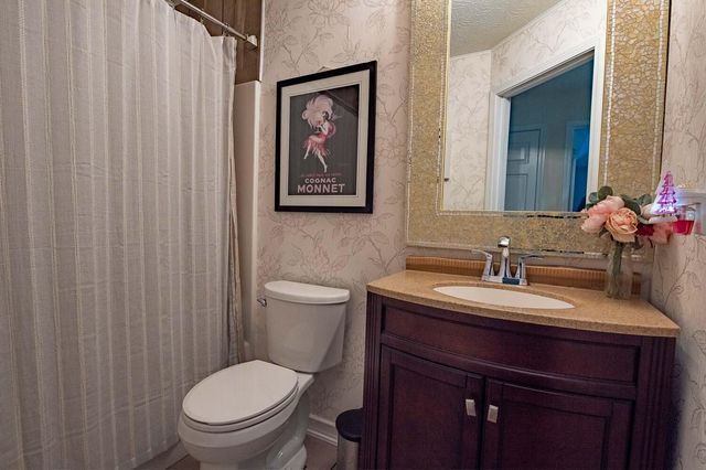213 Horseshoe Court, Frankfort, KY 40601