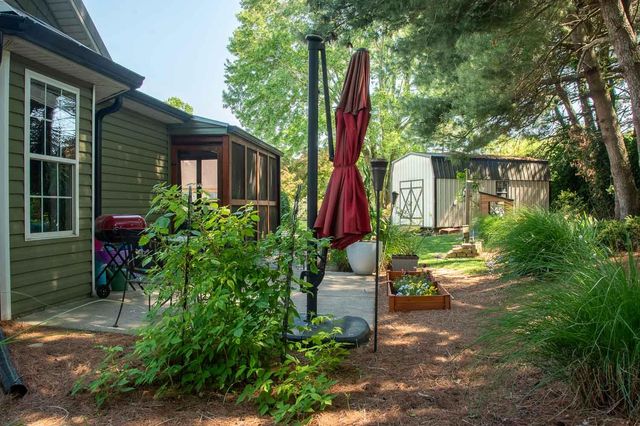 213 Horseshoe Court, Frankfort, KY 40601