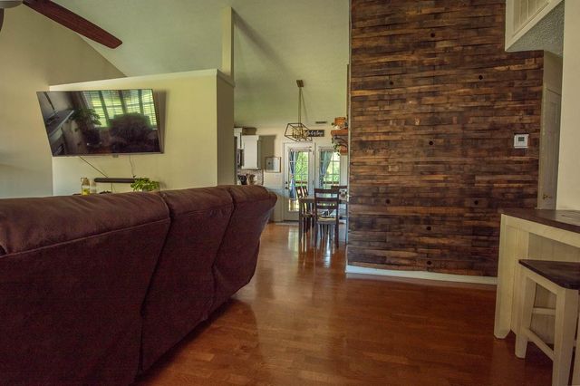 213 Horseshoe Court, Frankfort, KY 40601