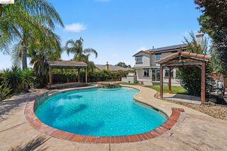 438 Montecito Dr, Brentwood, CA 94513