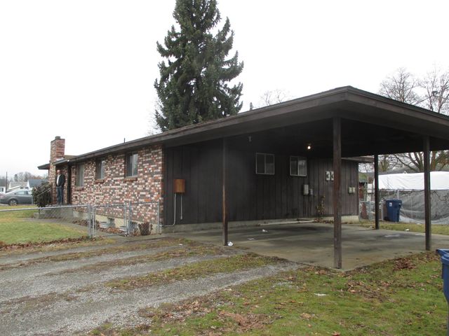 557 E Broad Ave, Spokane, WA 99203