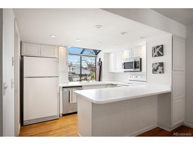 347 Harrison St, Denver, CO 80206