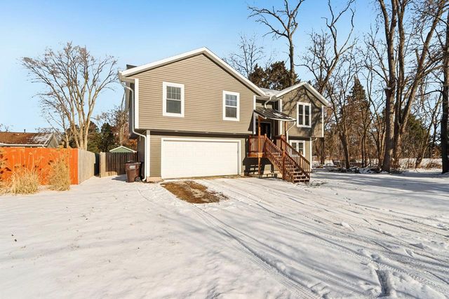 W1018 Larkspur ROAD, Genoa City, WI 53128