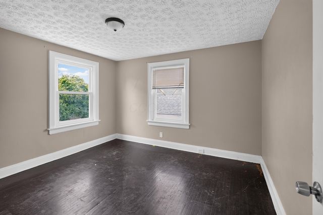 591 Clark Avenue, Columbus, OH 43223