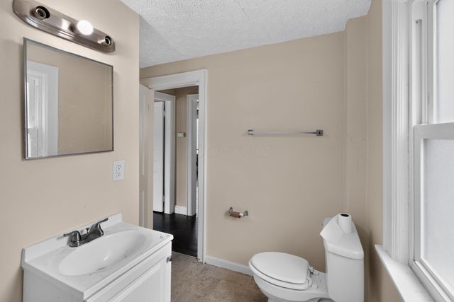 591 Clark Avenue, Columbus, OH 43223