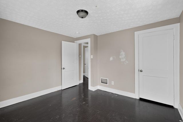 591 Clark Avenue, Columbus, OH 43223