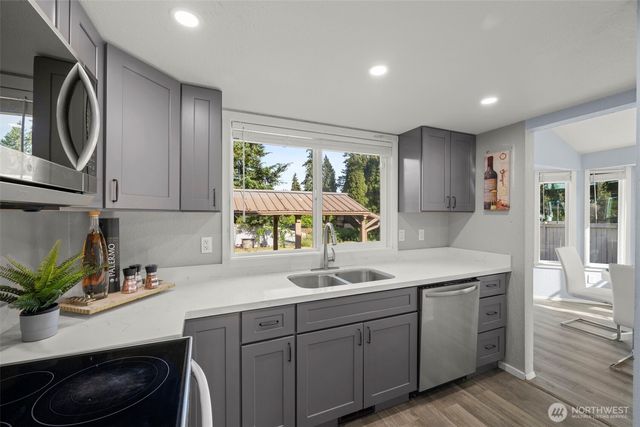 1706 Balsa Court, Milton, WA 98354