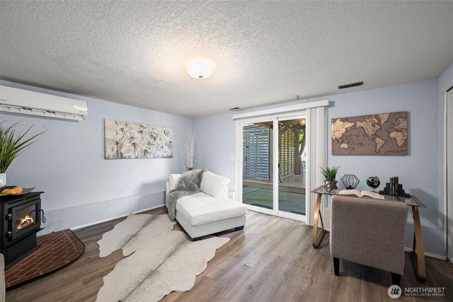 1706 Balsa Court, Milton, WA 98354