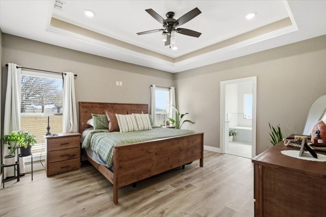 2055 Eastfield Drive, Wills Point, TX 75169