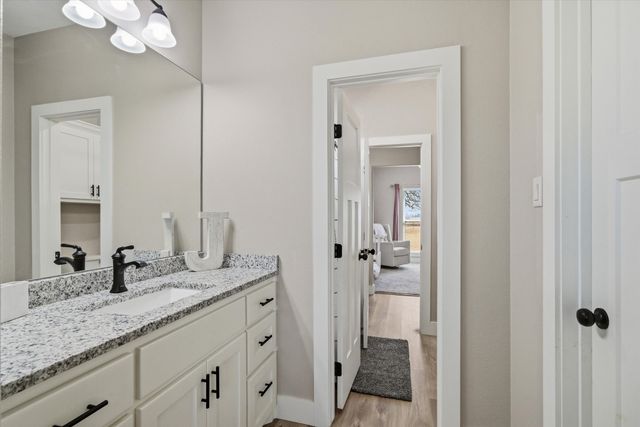 2055 Eastfield Drive, Wills Point, TX 75169