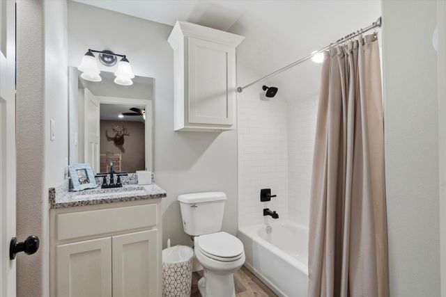 2055 Eastfield Drive, Wills Point, TX 75169