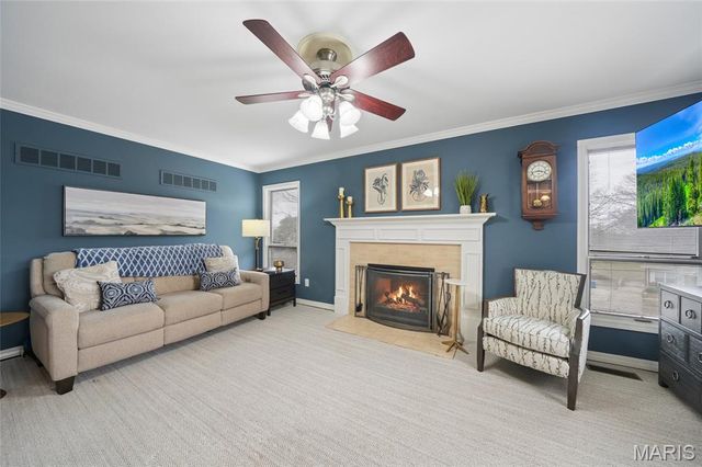 713 Village Wood Court, Ballwin, MO 63021