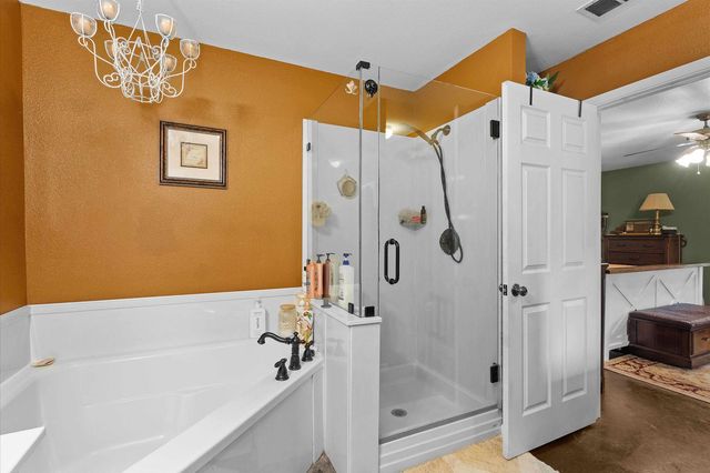 8550 New Hope Rd, Gilmer, TX 75645