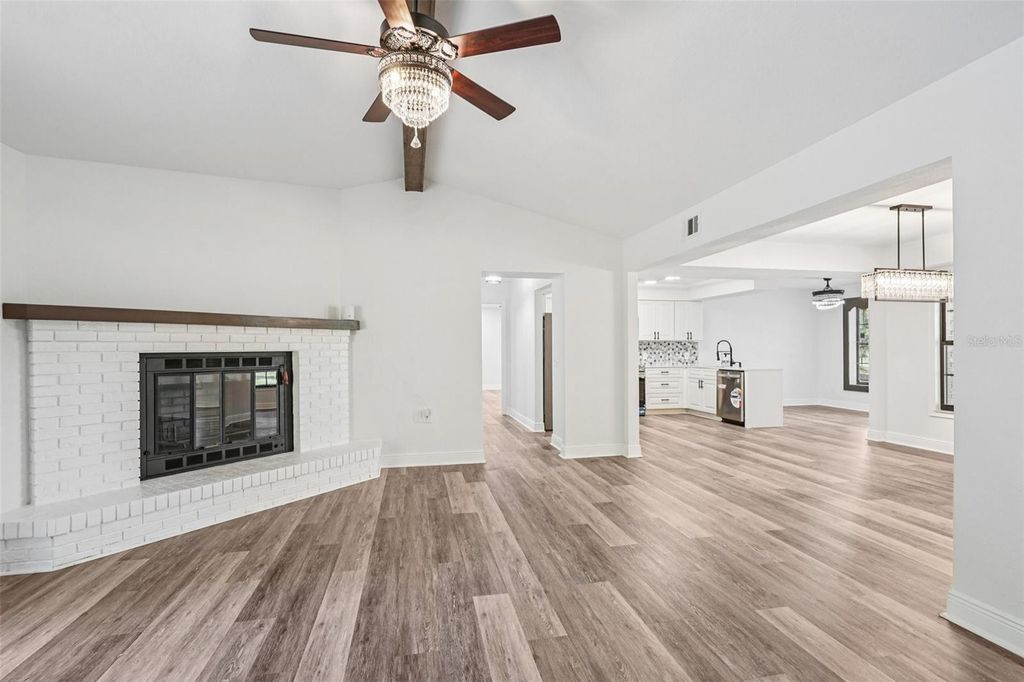 Image 11 of property listing at 5045 NE 132ND PLACE, Anthony, FL 32617