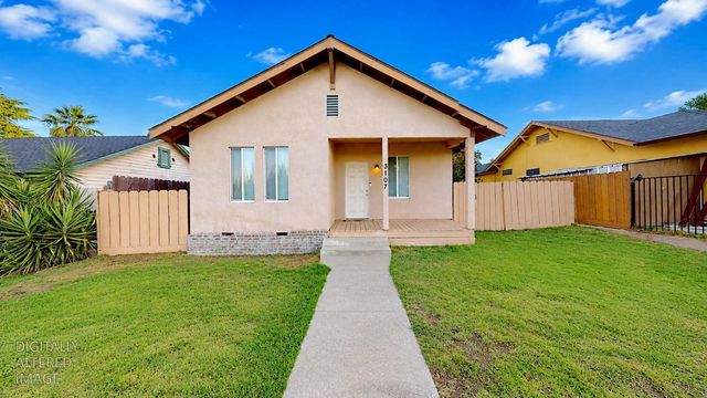 3107 High St, Riverbank, CA 95367