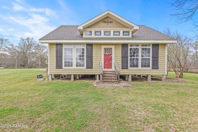 255 Saint Raphael Drive, Church Point, LA 70525