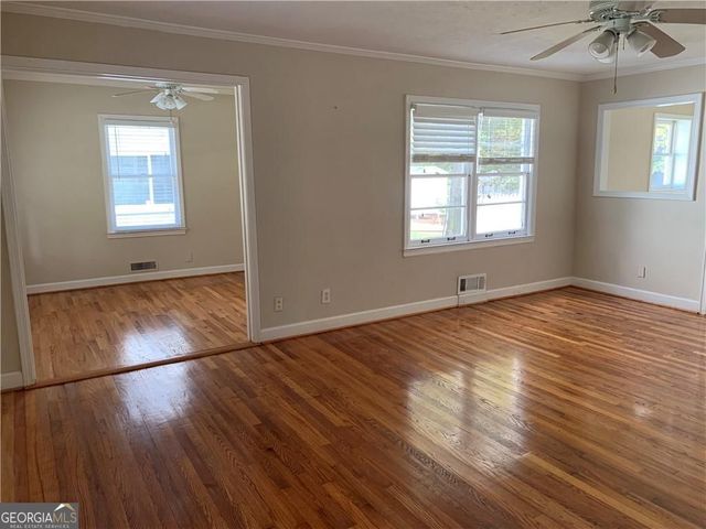 1910 La Dawn Lane NW, Atlanta, GA 30318