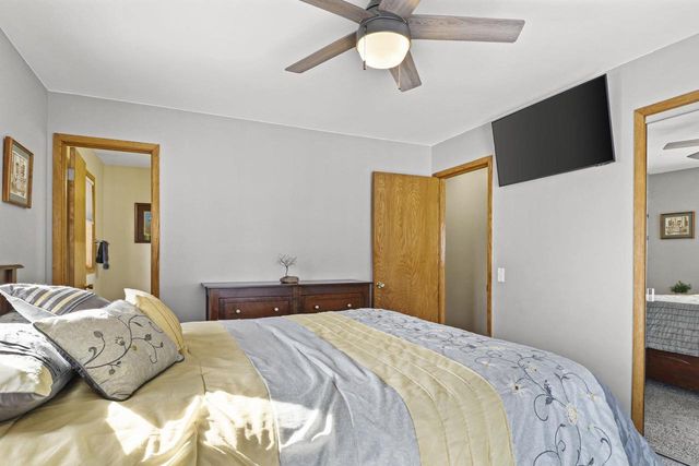 6415 Lani Lane, Mcfarland, WI 53558